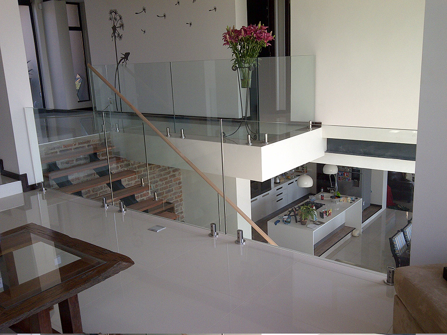 12mm Free Standing GlassBalustrade Stainless Steel Balustrades